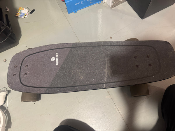 Boosted Mini X Extended Range electric longboard