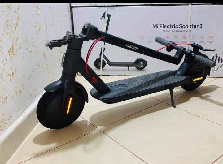 BRAND NEW D8 ELECTRIC SCOOTERS FOR SALE