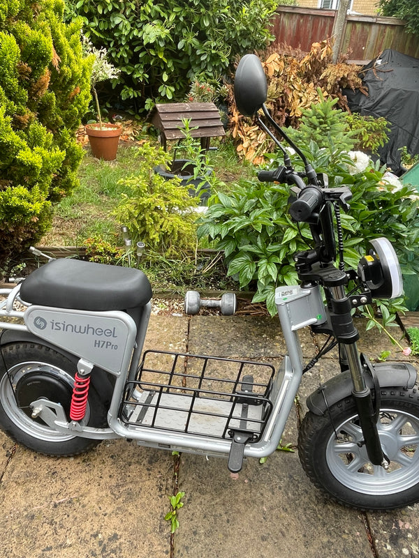 Isinwheel H7Isinwheel H7 Pro Electric Scooter with Seat