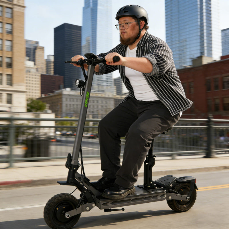 Rider on VIPCOO VS2 Pro in the city