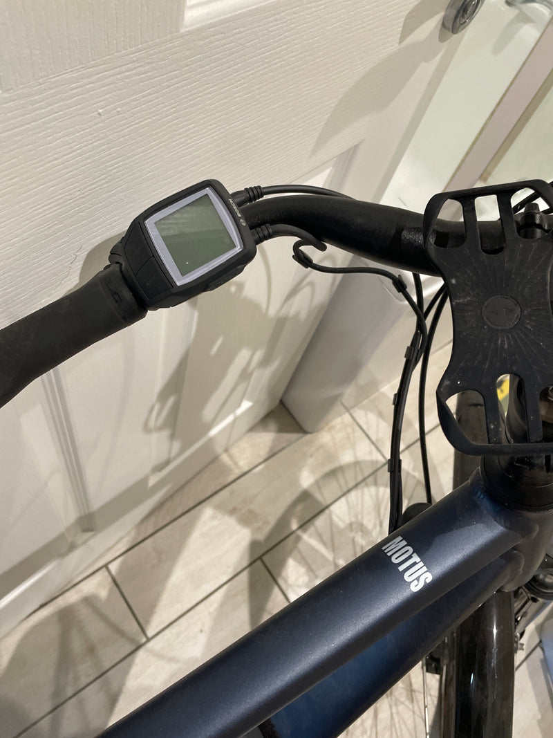 Raleigh Motus Midnight Blue 2021