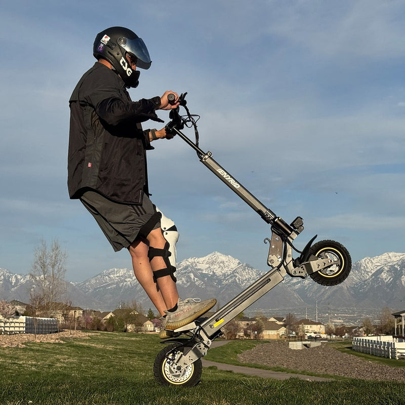 iENYRID S1 | Electric Scooter | 800W • 48V 15Ah • 28 MPH • 10” Tyres | Sold by Rydiqo®