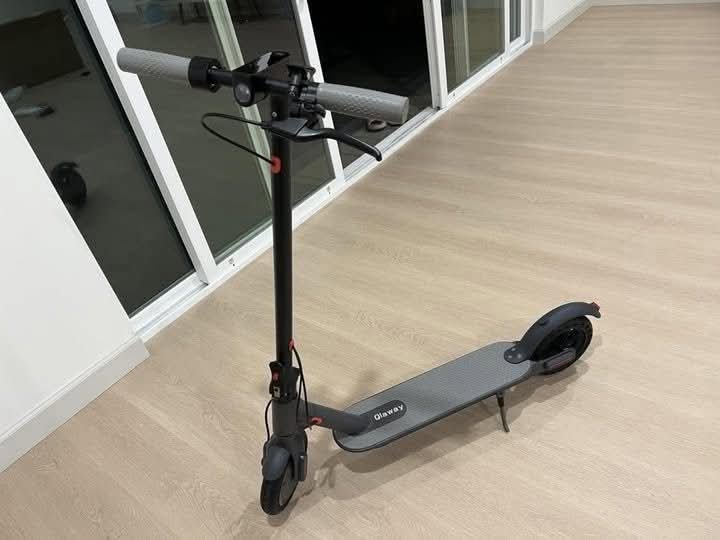 New Adults £260 AVAO Pro ES80 Electric Scooter 35km/h, 400W Motor, IPS65