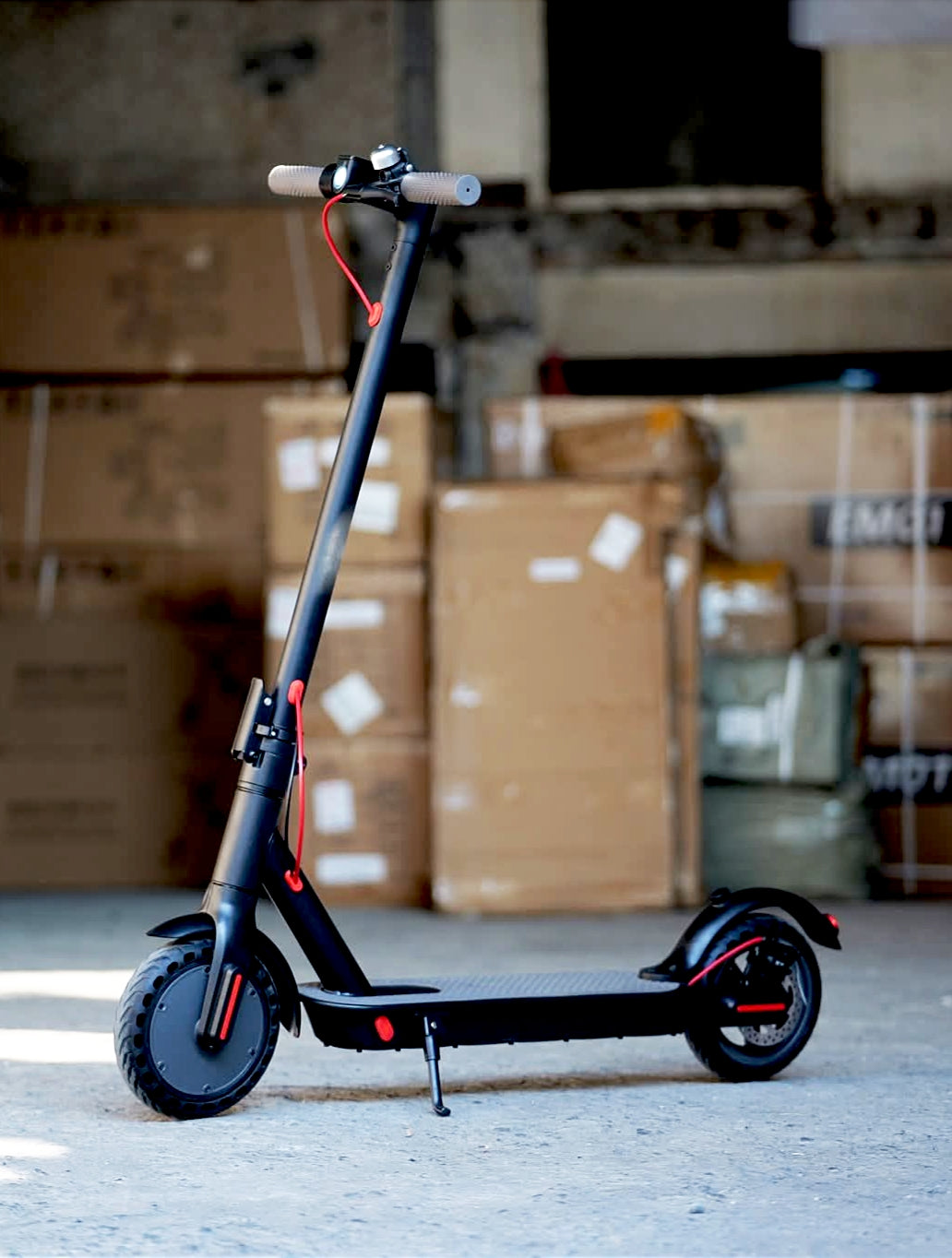 New Adults £260 AVAO Pro ES80 Electric Scooter 35km/h, 400W Motor