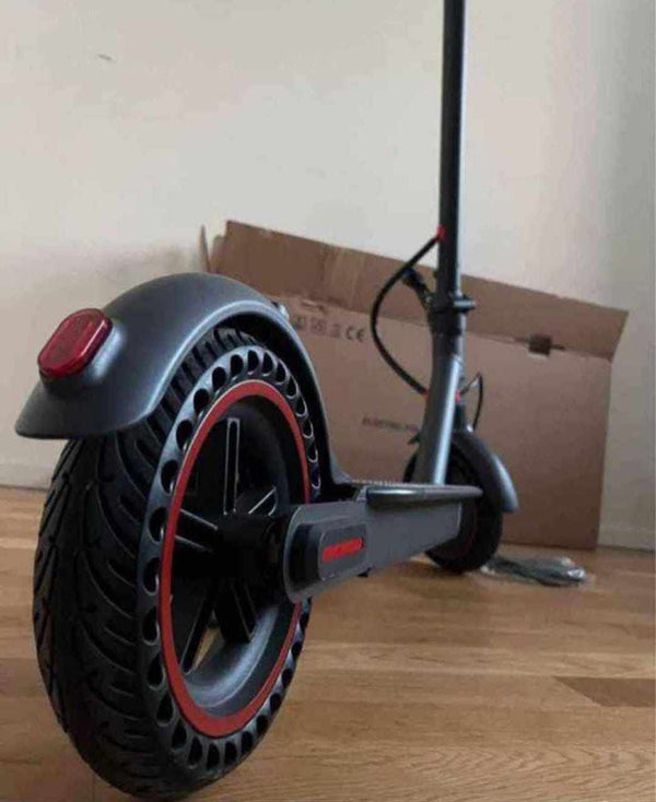 New Adults £260 AOVO Pro ES80 Electric Scooter 35km/h, 400W Motor, IPS65,