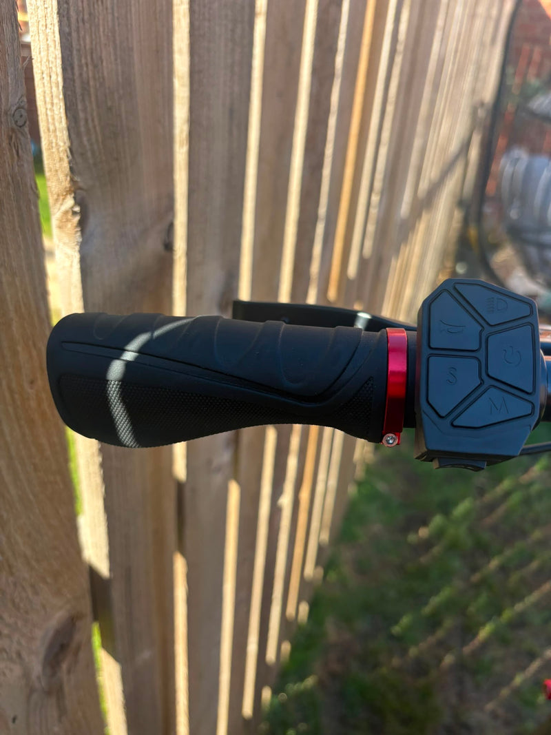 The iScooter iX3 is an 800W, off-road hybrid electric scooter