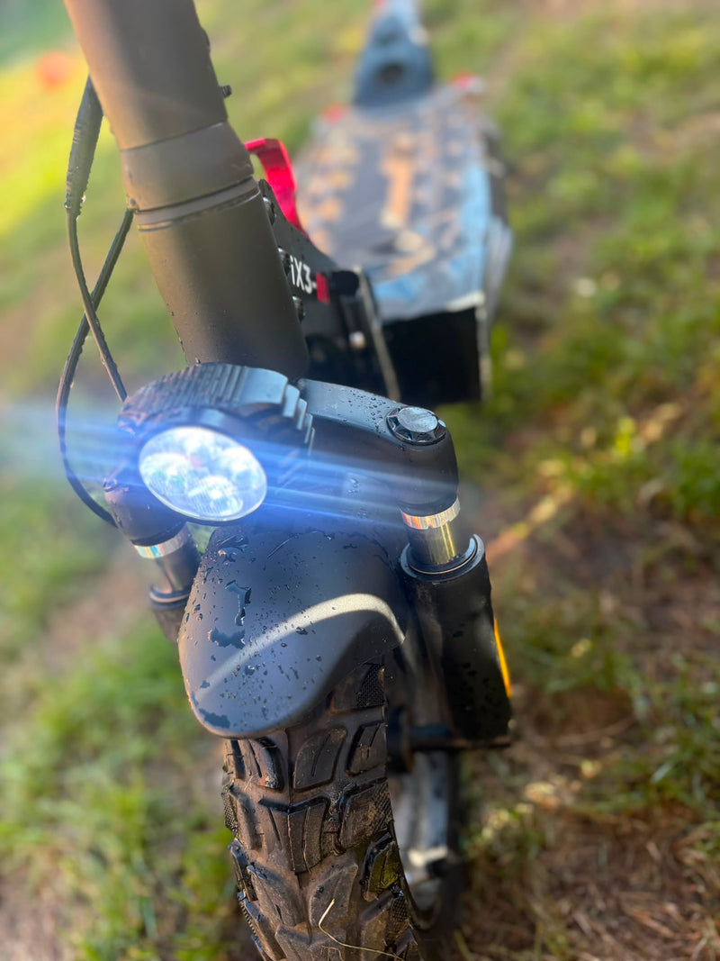 The iScooter iX3 is an 800W, off-road hybrid electric scooter