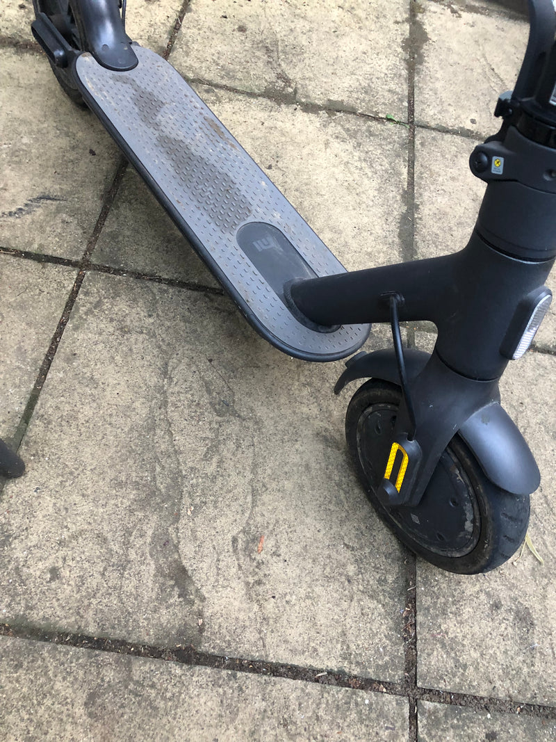 Xiaomi mi 1s electric scooter